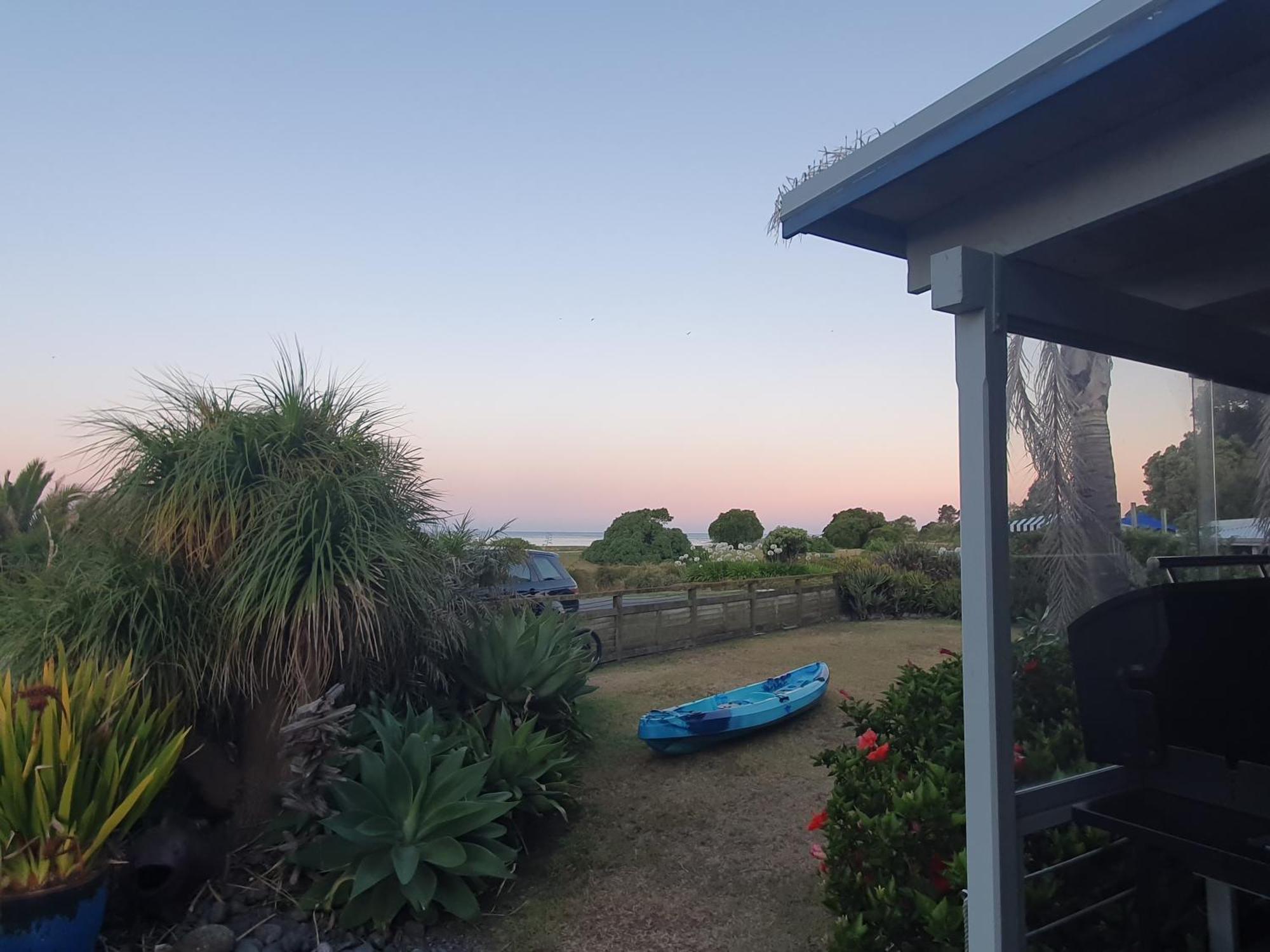 Holiday home Wellwood - Front Escape Te Awanga